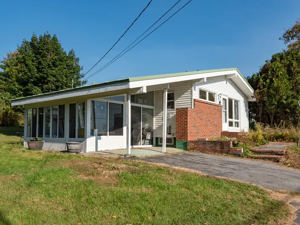 48 Ridge Road, Waterville, ME 04901