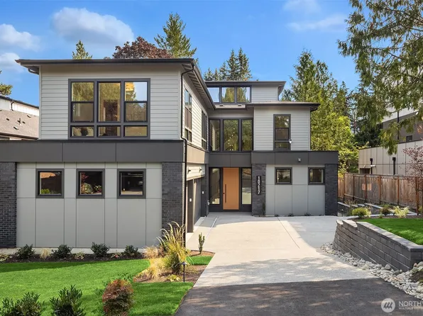 10217 NE 24th Street, Bellevue, WA 98004