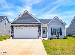 1528 Penncross Dr, Greenville, NC 27834