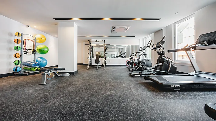 Rented by Nooklyn NYC LLC | media 56