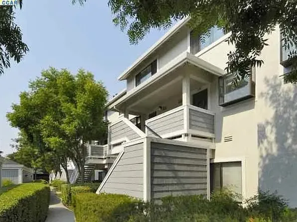 2588 Oak Rd APT 238, Walnut Creek, CA 94597