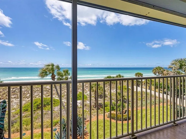 4325 Gulf Of Mexico Dr #408 — Photo 25