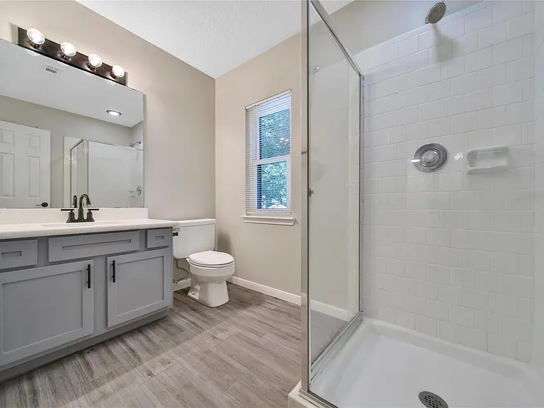 11 Windledge Pl — Photo 27
