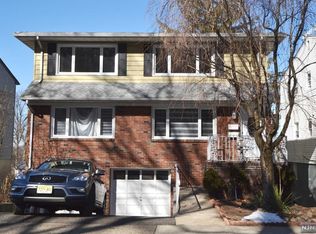 371 Oak St UNIT 2, Ridgefield, NJ 07657