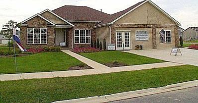 1st image of 427 E Pheasant Run Dr