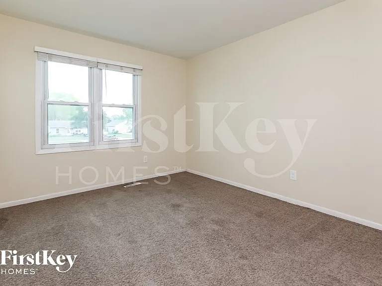 800 Shady Ln — Photo 12