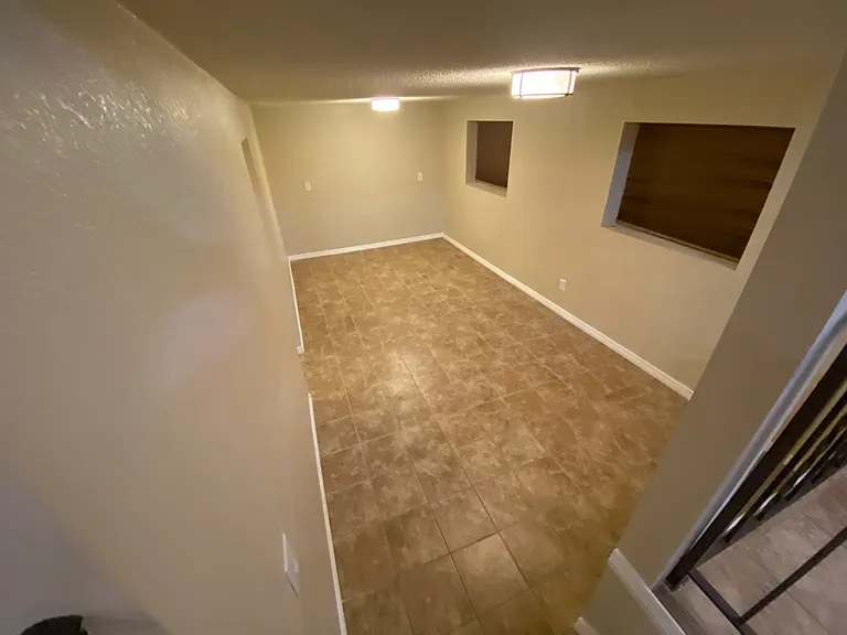 7165 White Mountain Dr — Photo 5