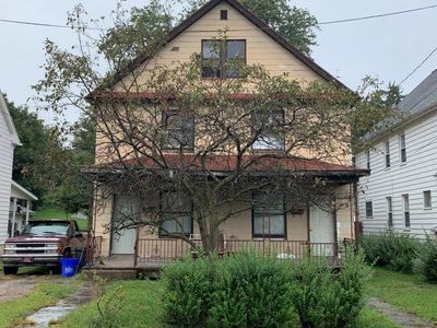 1743 Beaumont Ave, Scranton, PA, 18508