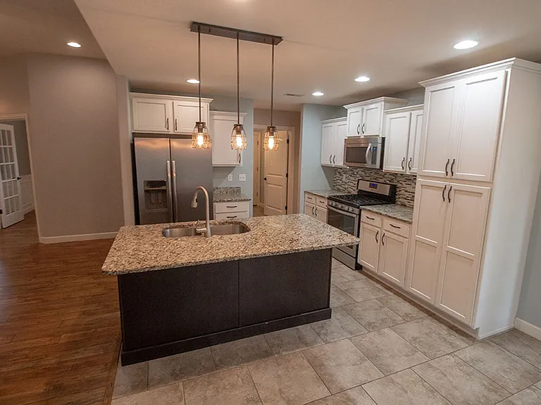 7504 Wellford Ct — Photo 12