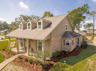 14351 Park Ave, Prairieville, LA 70769