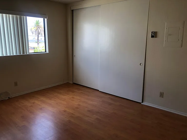 1220 S Leland St #1 — Photo 5