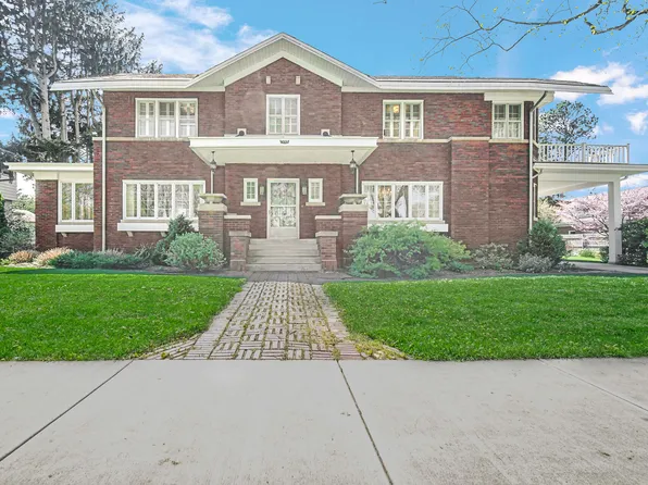 1532 Michigan Ave, La Porte, IN 46350