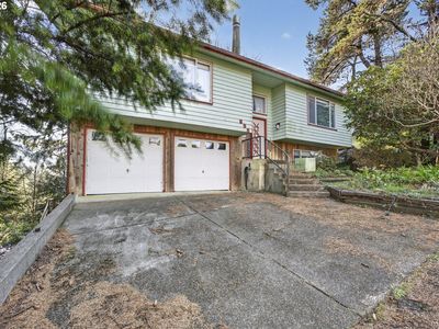 165 SE Rose St, Waldport, OR, 97394