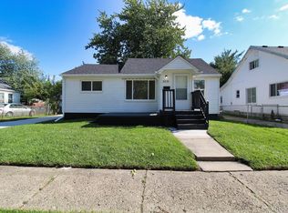 8230 Maxwell Ave, Warren, MI