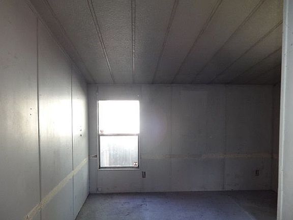 4th image of 556 Patton Dr