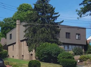 2341 Marbury Rd, Pittsburgh, PA 15221