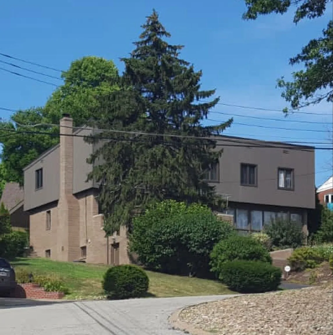 2341 Marbury Rd photo 1
