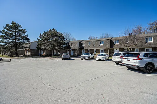 131 Rockwood Ave #18 Photo 1