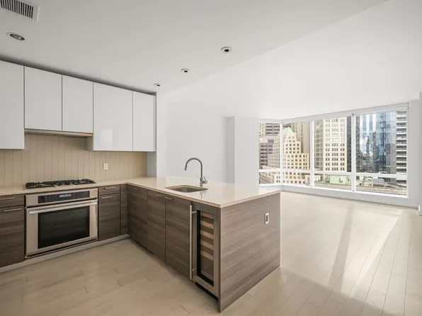 1 Franklin St Unit 1809, Boston, MA 02110
