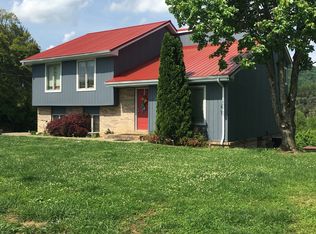 90 Hale Rd, Harold, KY 41635