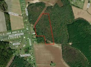 Alamac Rd, Lumberton, NC 28358