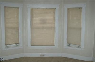 5th image of 254 Fairlawn Ave