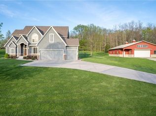 31358 Crosscreek Ln, Waukee, IA 50263