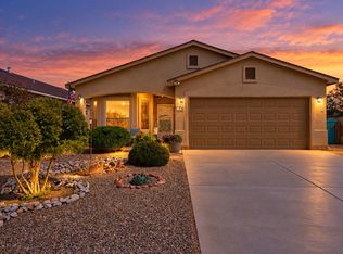 758 Redwood St SW, Rio Rancho, NM 87124
