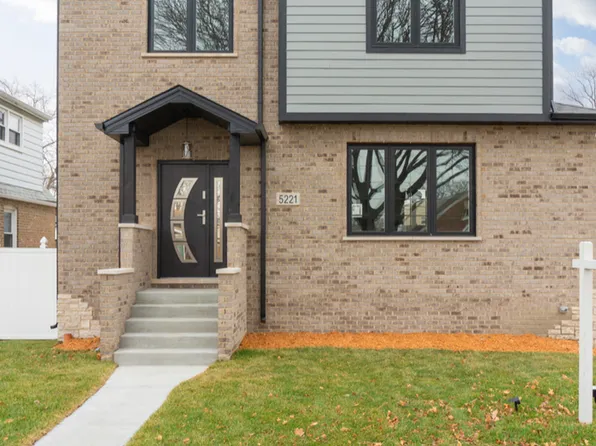 5221 S Nashville Ave, Chicago, IL 60638