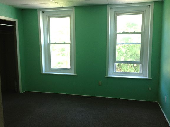 Smaller Bedroom