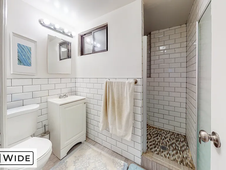 93 Clinton St #6 — Photo 4