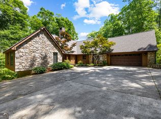 15 Redbud Trl, Newnan, GA 30263