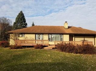 4902 Forest View Ave, Rockford, IL 61108