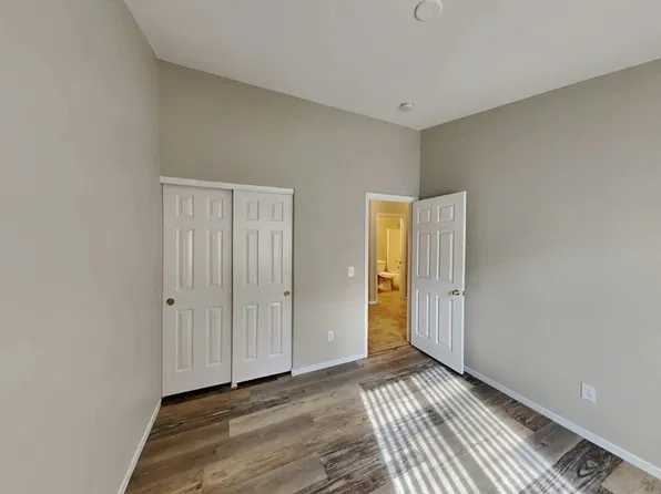 7037 Overhill Ave, Las Vegas, NV 89129