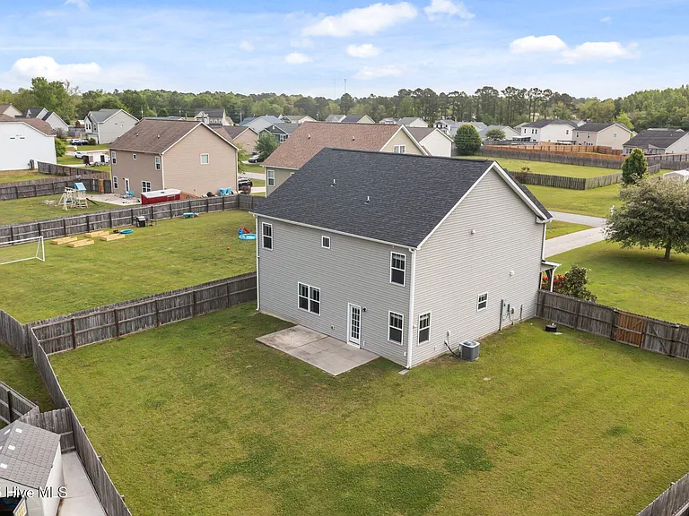 112 Moss Creek Dr — Photo 8