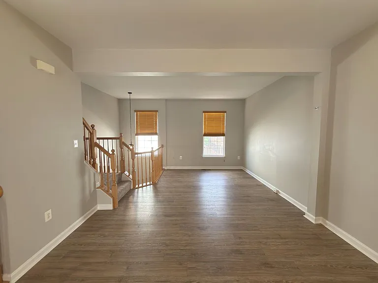 21843 Ryan Park Ter — Photo 10