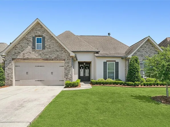 1048 Cypress Crossing Dr, Madisonville, LA 70447