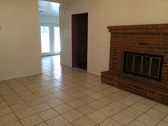 5th image of 306 Whitetail Dr