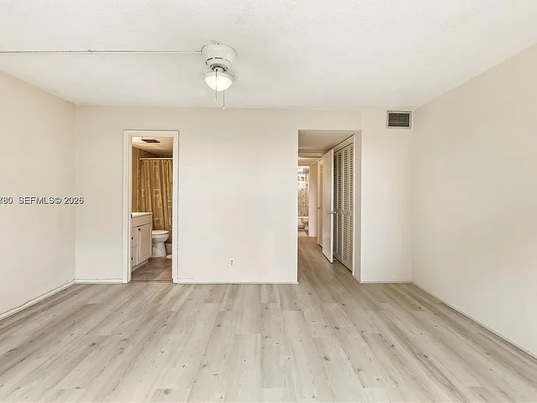 4025 N Federal Hwy #226C — Photo 14