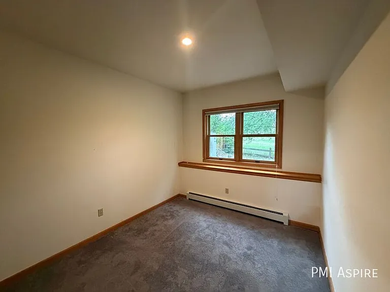 1940 Tincup Ct — Photo 27