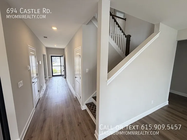 694 Castle Rd — Photo 18