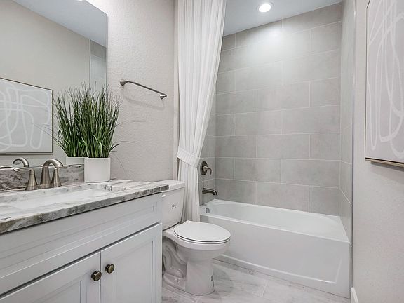 Charlotte new construction home plan by William Ryan Homes Tampa