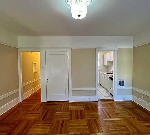 5th image of 825 Jones St APT 15