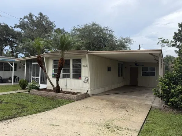 6536 Pecan Dr #150, Zephyrhills, FL 33542