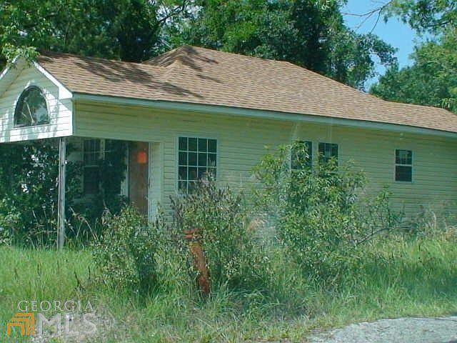 1st image of 305 Shelby St