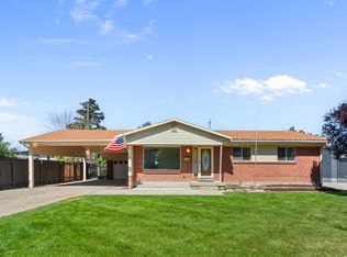 6566 S 2425 E, Cottonwood Heights, UT 84121