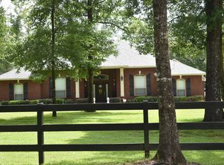 2339 Risen Dr, Cantonment, FL 32533