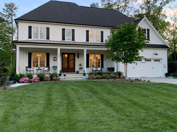 318 Lynwood Ln, Raleigh, NC 27609