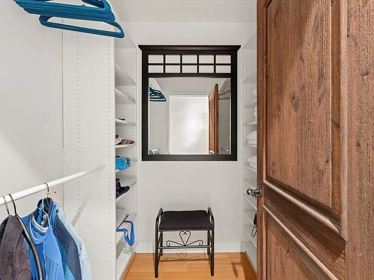935 Genter St #207 — Photo 17