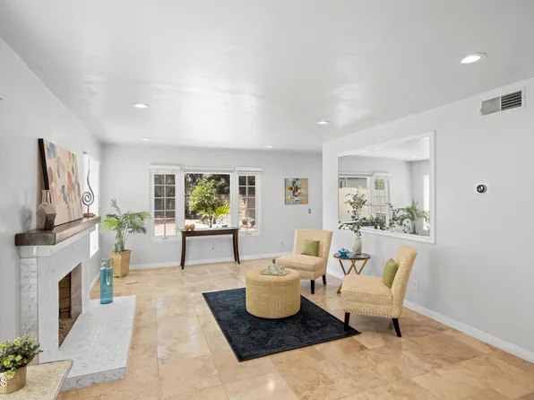 12380 Covello St, North Hollywood, CA 91605